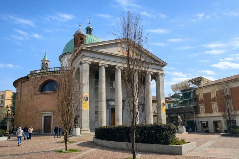 basilica san giuseppe facciata © agenzia tecnorete