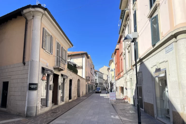 piazza vittorio veneto centro seregno © agenzia tecnorete