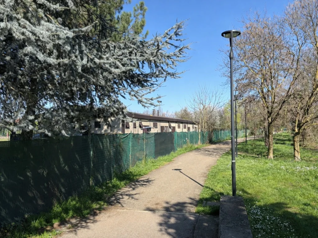 ingresso parco porada dal quartire ceredo seregno