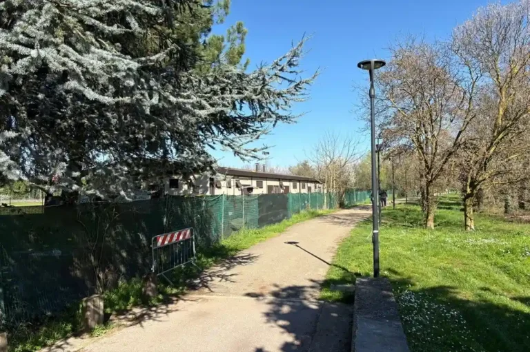 ingresso parco porada dal quartire ceredo seregno