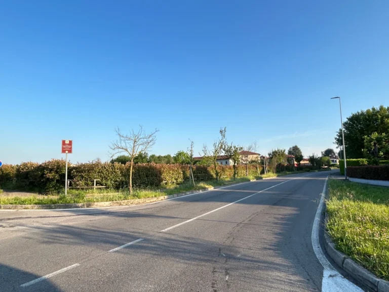 zona crocione seregno confine parco grugnotorto da via nazioni unite tecnorete seregno